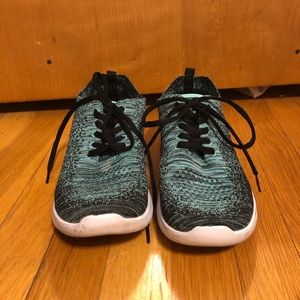 Champion Lightweight Knit Sneakers